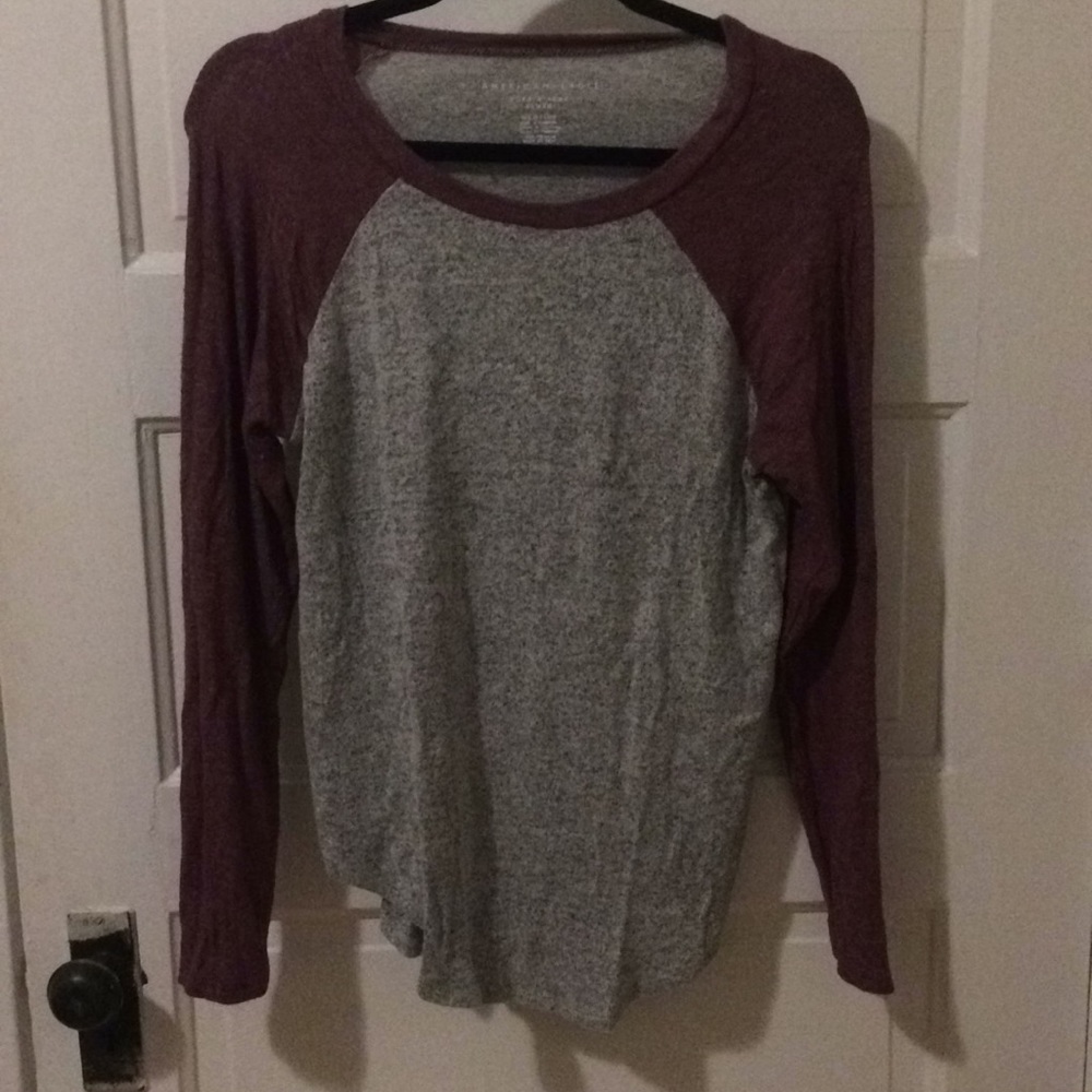 American Eagle plush tee